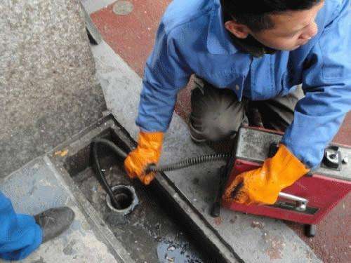 普定疏通下水道